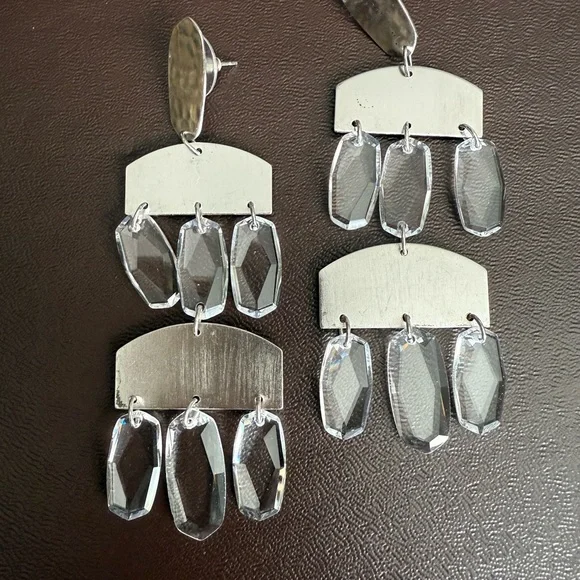 Kendra Scott Silver and Clear Chandelier Dangle Earrings - Picture 6 of 7